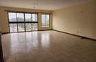 3 Bed Apartment with En Suite in Westlands Area - 4