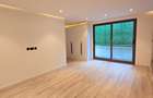 5 Bed Townhouse with En Suite at Garden Villa - 17