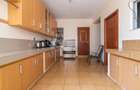 4 Bed Apartment with En Suite in Kileleshwa - 10