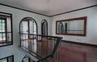 4 Bed Townhouse with En Suite at Riverside Drive - 12