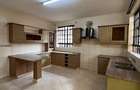 5 Bed Townhouse with En Suite at Lavington Green - 8