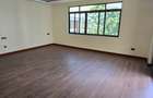 5 Bed Townhouse with En Suite in Lavington - 5