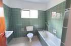 4 Bed Townhouse with En Suite in Lavington - 9