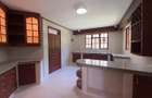 4 Bed Townhouse with En Suite in Lavington - 3