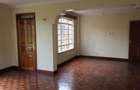 4 Bed House with En Suite in Kiambu Road - 9