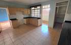 3 Bed Apartment with En Suite at Lavington - 6