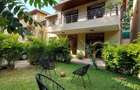 5 Bed Townhouse with En Suite in Lavington - 13