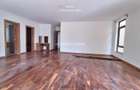 5 Bed Townhouse with En Suite in Lavington - 5