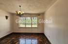 5 Bed House with En Suite in Runda - 6