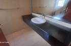 3 Bed Apartment with En Suite at Rhapta Rd - 10