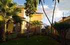4 Bed Townhouse with En Suite at Namanga Road - 4