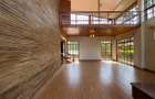 4 Bed House with En Suite in Runda - 12