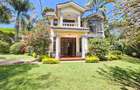 4 Bed House with En Suite in Nyari - 1