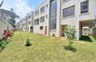 5 Bed Townhouse with En Suite at Lavington - 2