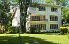 5 Bed House with En Suite at Whispers Avenue - 1