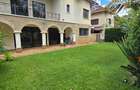5 Bed Townhouse with En Suite at Lavington Green - 4