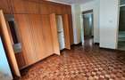 3 Bed Apartment with En Suite at Lavington - 16