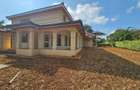 5 Bed House with En Suite in Runda - 1