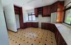 5 Bed Townhouse with En Suite in Muthaiga - 4