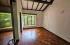 4 Bed Townhouse with En Suite in Kitisuru - 8