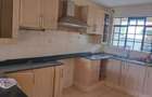 5 Bed Townhouse with En Suite in Lavington - 6