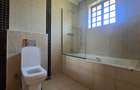 5 Bed House with En Suite in Runda - 7