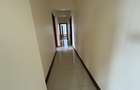 4 Bed Apartment with En Suite in Parklands - 10