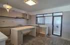 4 Bed Apartment with En Suite in Kileleshwa - 5