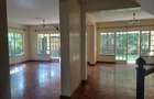 5 Bed Townhouse with En Suite in Lavington - 4