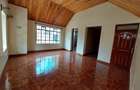5 Bed Townhouse with En Suite at Lavington Road - 11