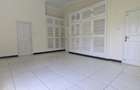 4 Bed House with Swimming Pool at Links Road - 3
