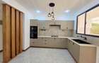 3 Bed Apartment with En Suite at Beach Road - 1