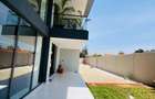 5 Bed Villa with En Suite at Jacaranda - 8