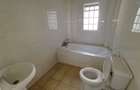 3 Bed Apartment with En Suite in Kilimani - 11