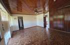 5 Bed House with En Suite in Runda - 14