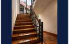 4 Bed Townhouse with En Suite in Thome - 4
