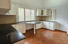 5 Bed Townhouse with Swimming Pool in Spring Valley - 16