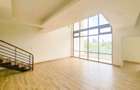 4 Bed Apartment with En Suite in Riverside - 11