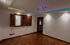 5 Bed Townhouse with En Suite in Lavington - 6