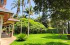 5 Bed Townhouse with En Suite in Runda - 2