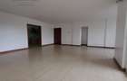 3 Bed Apartment with En Suite at Lavington - 5