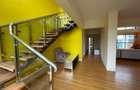 5 Bed Apartment with En Suite in Brookside - 10