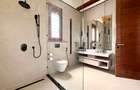 4 Bed Villa with En Suite at Tala Road - 10