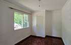 4 Bed House with En Suite at Loresho Creasent - 5