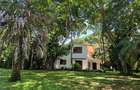 4 Bed Townhouse with Swimming Pool at Neem Road - 3