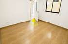 18,750 ft² Warehouse with Fibre Internet in Industrial Area - 5