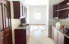 5 Bed Villa with En Suite in Rosslyn - 16