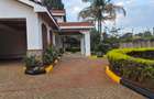 5 Bed Villa with En Suite in Runda - 4