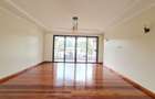 6 Bed House with En Suite at Loresho - 9