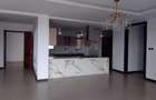 3 Bed Apartment with En Suite in Riverside - 14